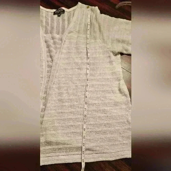 Jones New York SignatureWoman White Open Crochet Knit 3/4 Sleeve Cardigan Sz 1X - Picture 11 of 12